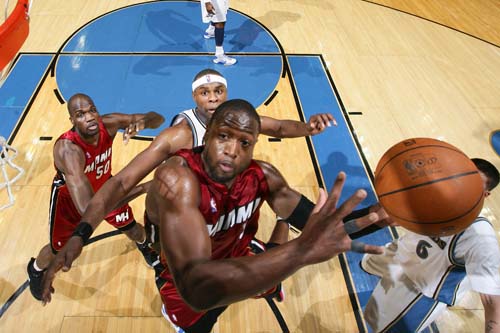 现充满期待 现充满期待