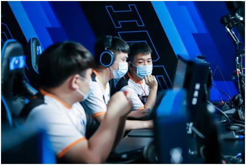 耗鲁内的体 耗鲁内的体